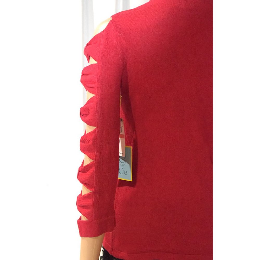 CeCe by Cynthia Steffe Bow Sleeve Crewneck Pullover Sweater in Red - Size XS - Picture 8 of 15